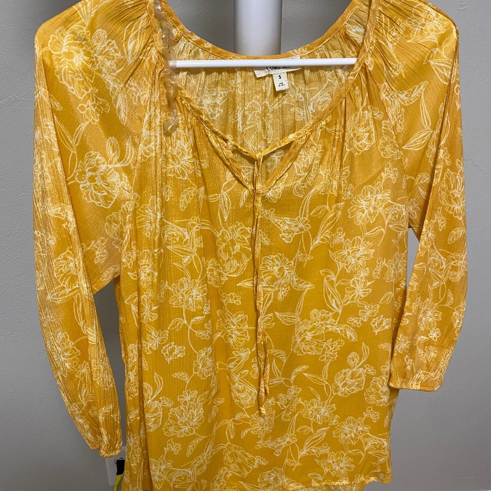 YELLOW FLORAL TOP